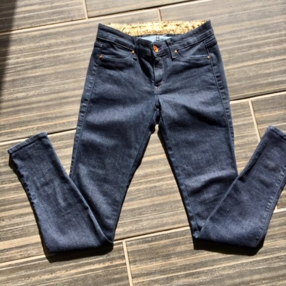 Rich and Skinny dark denim mid rise, skinny jeans size 24/25 - Picture 3 of 9